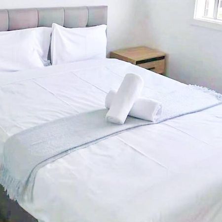 Kellyville 5Br Near Park And Shopping Mall Екстер'єр фото