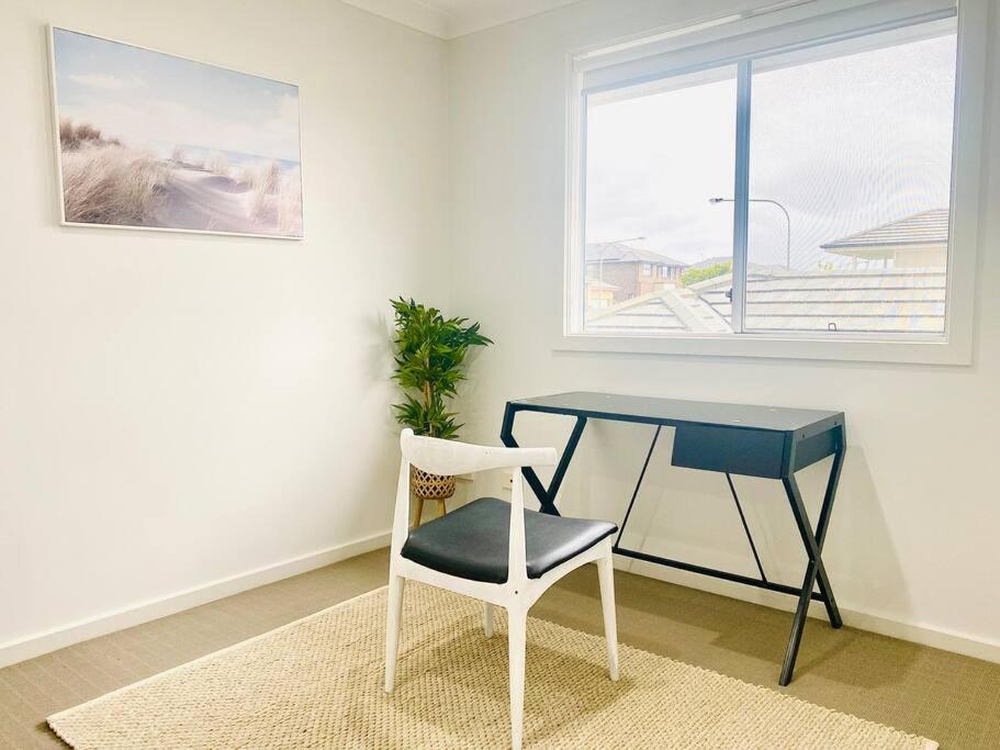 Kellyville 5Br Near Park And Shopping Mall Екстер'єр фото